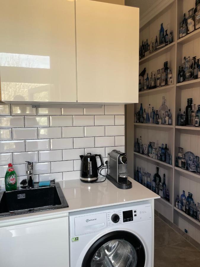 Apartament Altbaucharme Deluxe Mit Balkon In Zentraler Lage Kilonia Zewnętrze zdjęcie