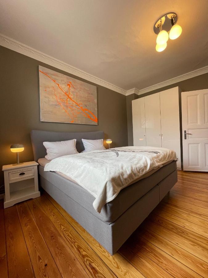 Apartament Altbaucharme Deluxe Mit Balkon In Zentraler Lage Kilonia Zewnętrze zdjęcie